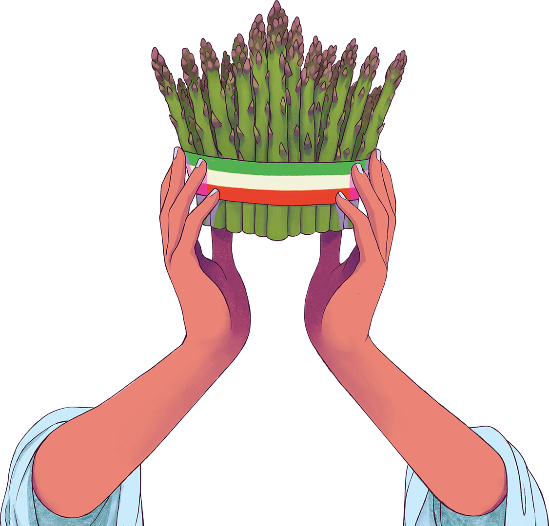 Corona di asparagi con fascia tricolore e due mani che la alzano